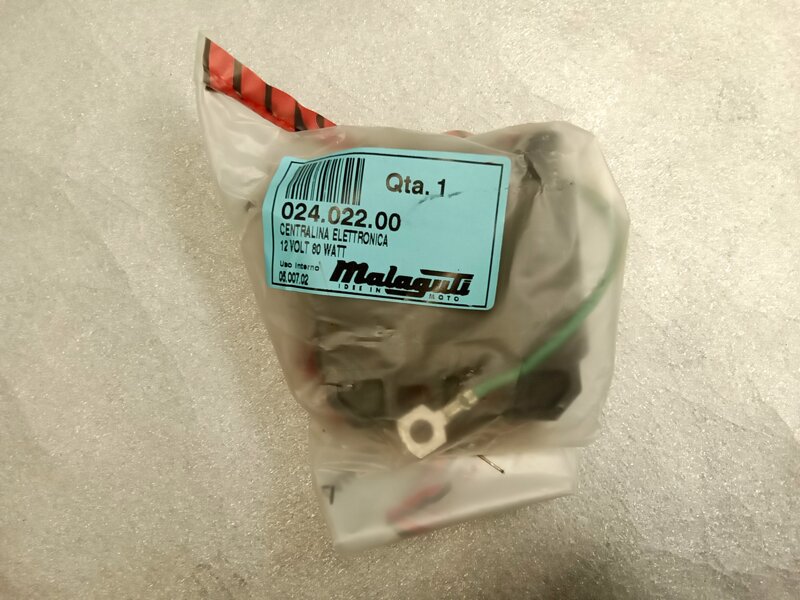 ricambi-malaguti-cod-02402200-centralina-elettronica-12v80w-euro-5900