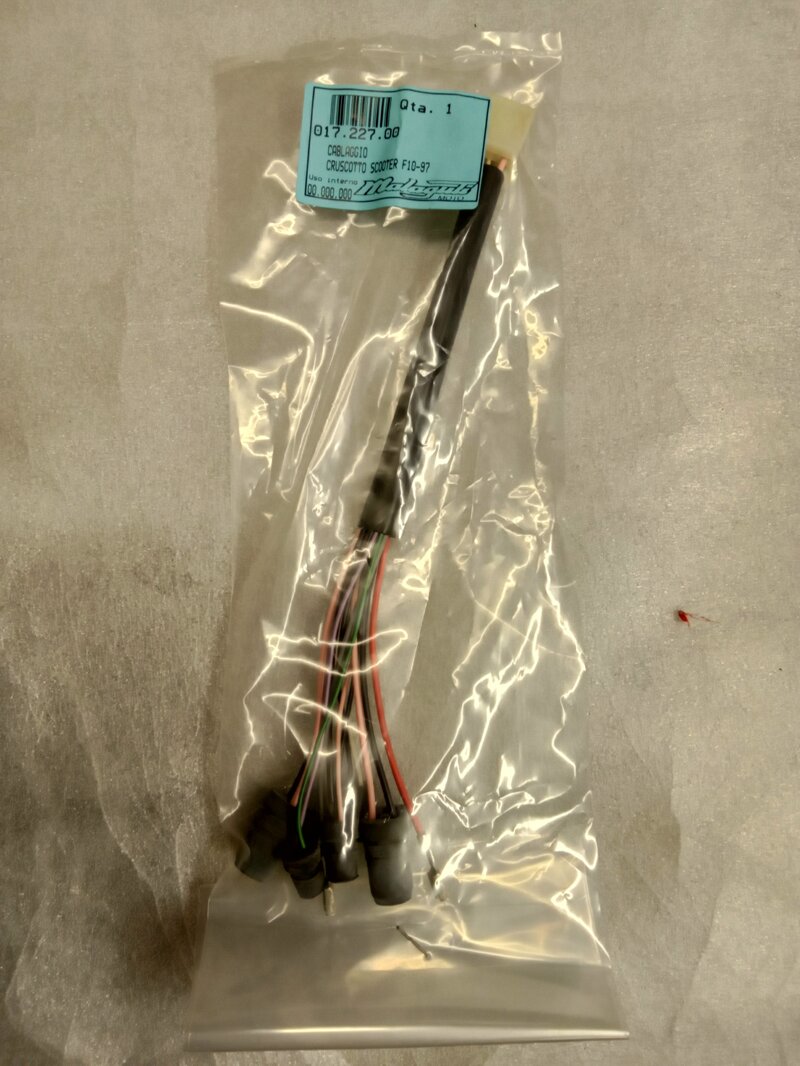 ricambi-malaguti-cod-01722700-cablaggio-cruscotto-scooter-f10-97-euro-3370