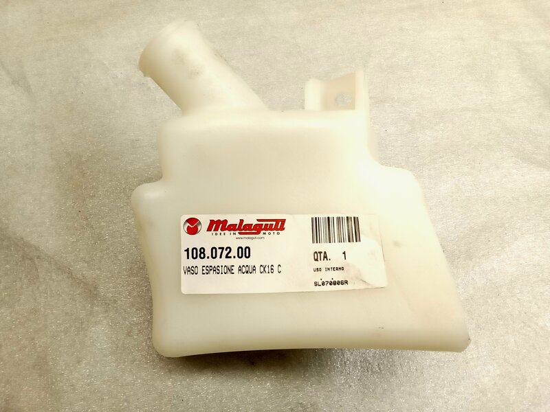 ricambi-malaguti-cod-10807200-vaso-espansione-acqua-ck-16-per-scooter-centro-125-160-euro-2400