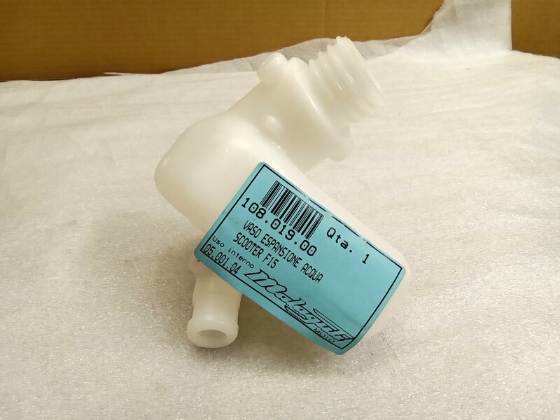 ricambi-malaguti-cod-10801900-vaso-espansione-acqua-scooter-f15-in-pp-euro-3500