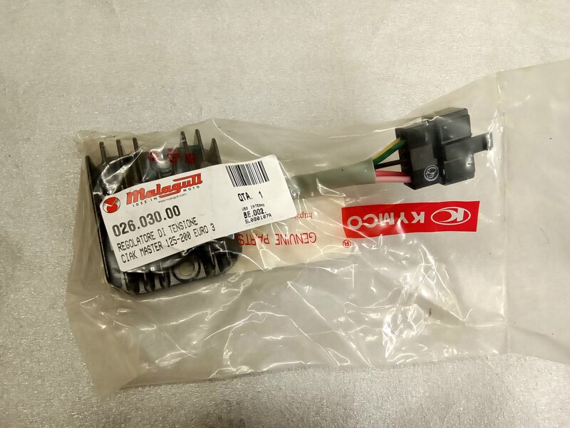 ricambi-malaguti-cod-02603000-regolatore-tensione-ciak-master-125200-euro-4050