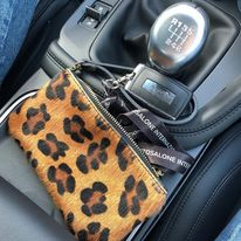 pochette-in-vera-pelle