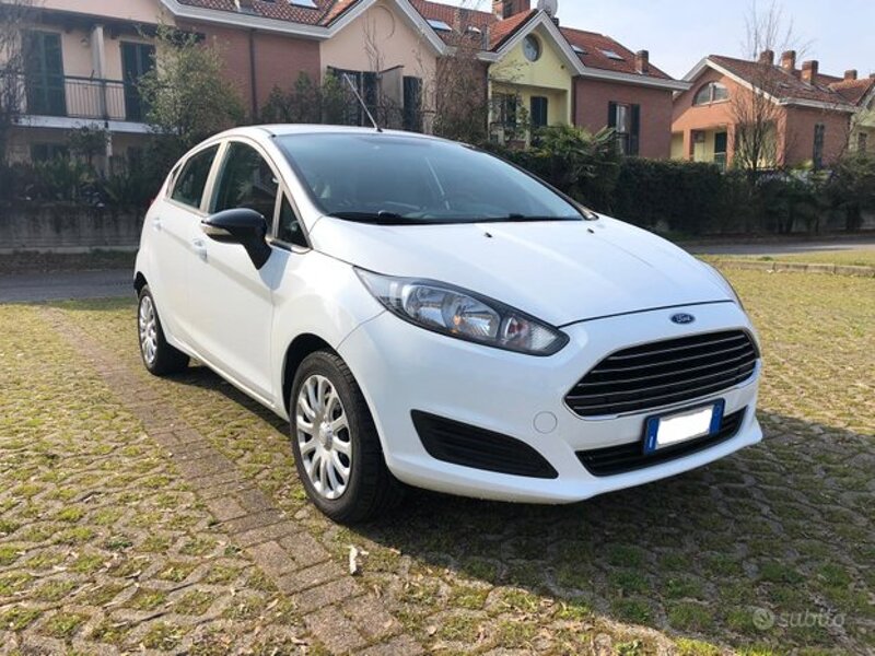ford-fiesta-2015