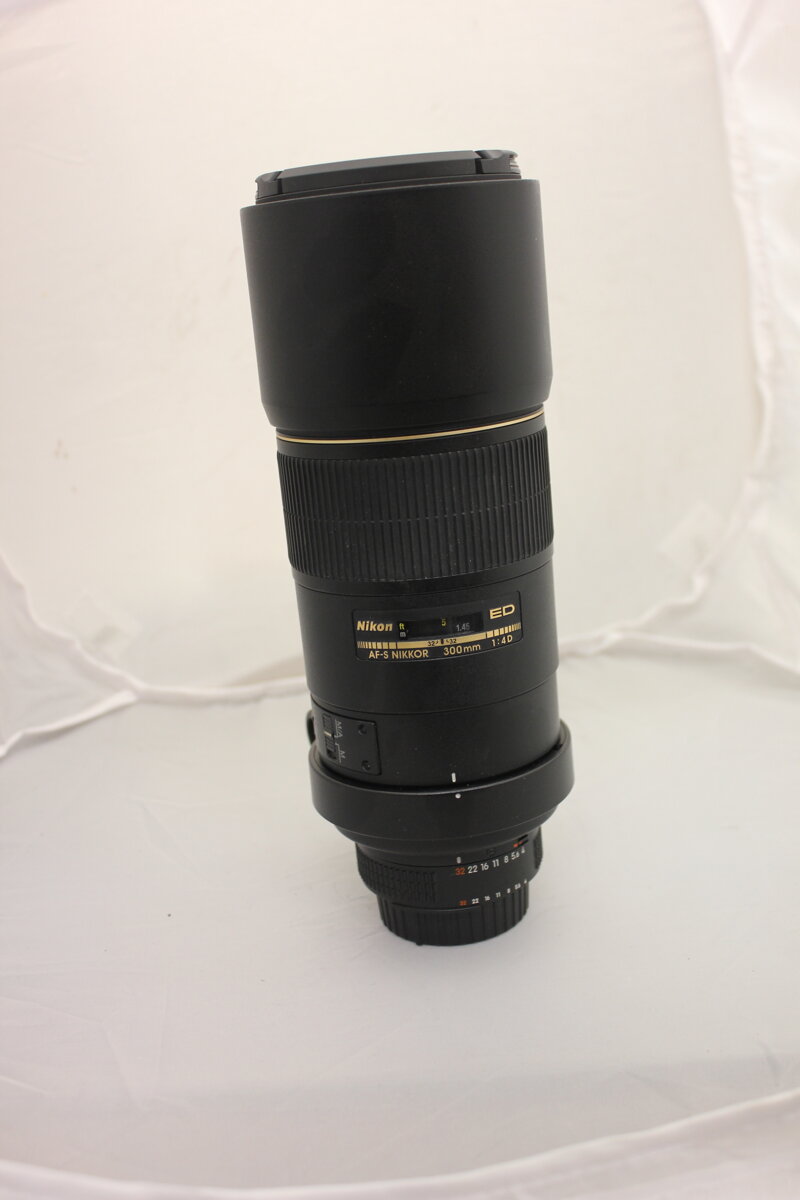 nikon-af-s-300mm-f4-ed-usato