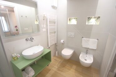 img_1925.jpeg img_1925.jpeg