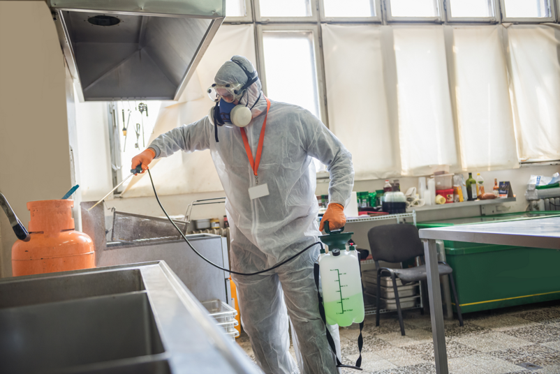 sanificazione ambiente lavorativo