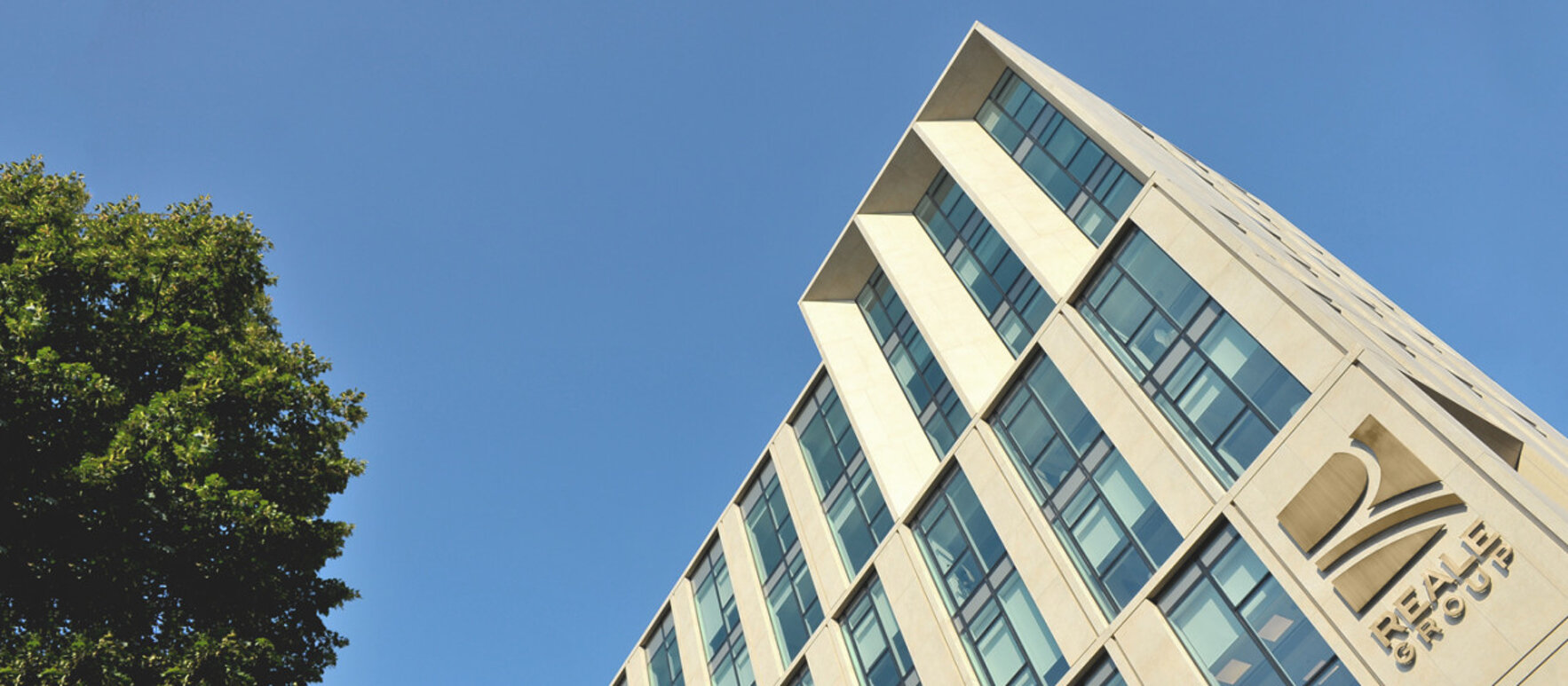 1ce07f74-33d7-43e1-8fde-e7d74fd85a2a 1ce07f74-33d7-43e1-8fde-e7d74fd85a2a