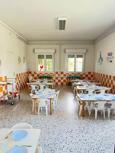 sala da pranzo 1.jpeg