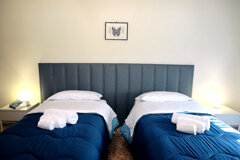 3347821450-00056070mariella foto 5.jpeg