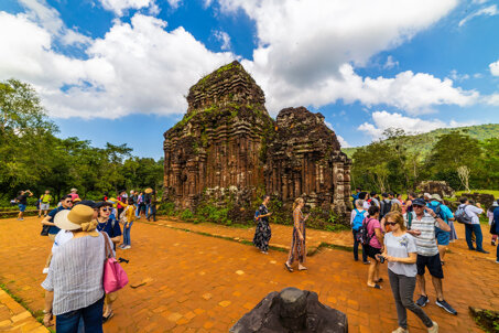 140570405_m.jpeg 140570405_m.jpeg