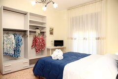 3347821450-00056574mariella foto 5.jpeg