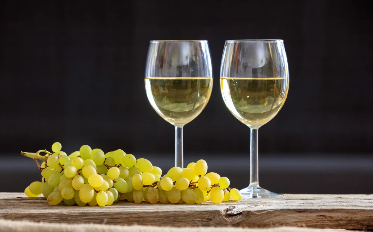 classifica-dei-migliori-vini-bianchi-italiani-scaled