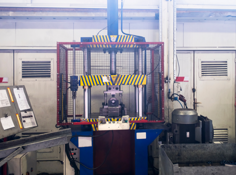 presse idrauliche con PLC