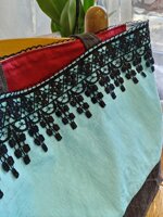 tote-bag-azzurro-e-jeans-nero