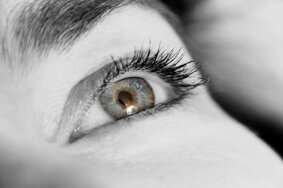 eyelashes-831803_1280.jpeg