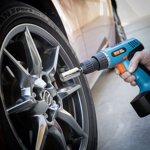chiave-a-bussola-universale-con-accessori-uniscrew-innovagoods