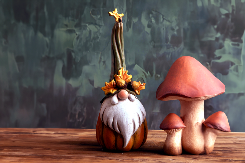 oa020 - elfo con zucca 10,5xh28 cm d