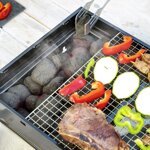 barbecue-pieghevole-portatile-a-carbone-bearbq-innovagoods