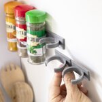 sistema-per-organizzare-spezie-adesivo-e-divisibile-jarlock-x20-innovagoods