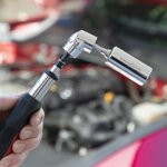 chiave-a-bussola-universale-con-accessori-uniscrew-innovagoods