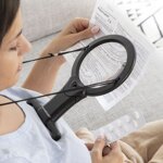 lente-dingrandimento-a-mani-libere-con-luce-led-zooled-innovagoods