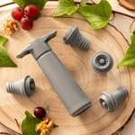 pompa-per-sottovuoto-e-tappi-per-il-vino-winuum-innovagoods-4-tappi-di-sughero