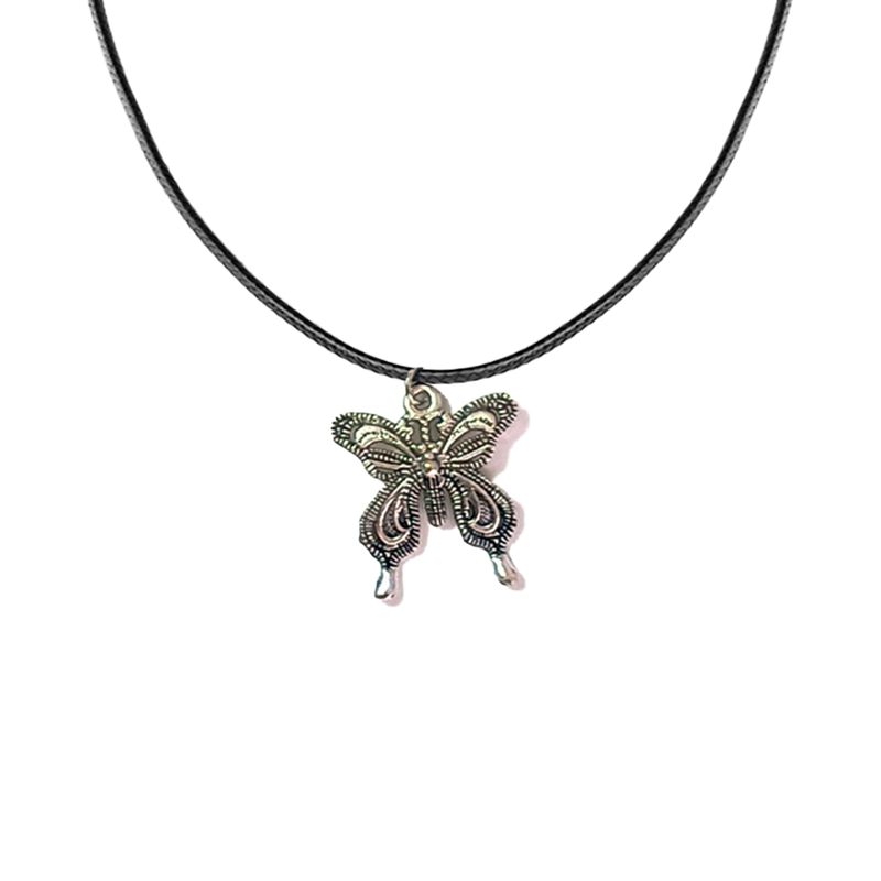 collana-in-corda-nera-con-ciondolo-butterfly