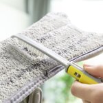 mocio-in-microfibra-autostrizzante-tipo-x-twop-innovagoods