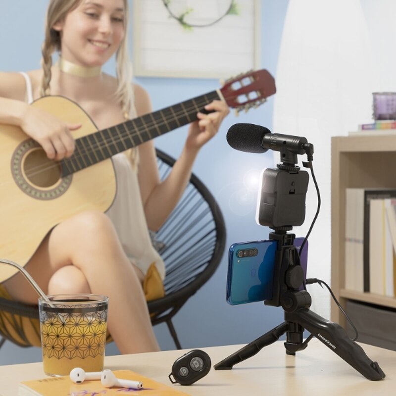 kit-vlogging-con-luce-microfono-e-telecomando-plodni-innovagoods-6-pezzi