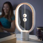 lampada-equilibrio-con-interruttore-magnetico-magilum-innovagoods-magilum