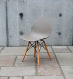 sedia-moderna-in-polipropilene-grigio-caldo-set-da-6