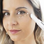 massaggiatore-per-occhi-antieta-con-fototerapia-termoterapia-e-vibrazione-therey-innovagoods