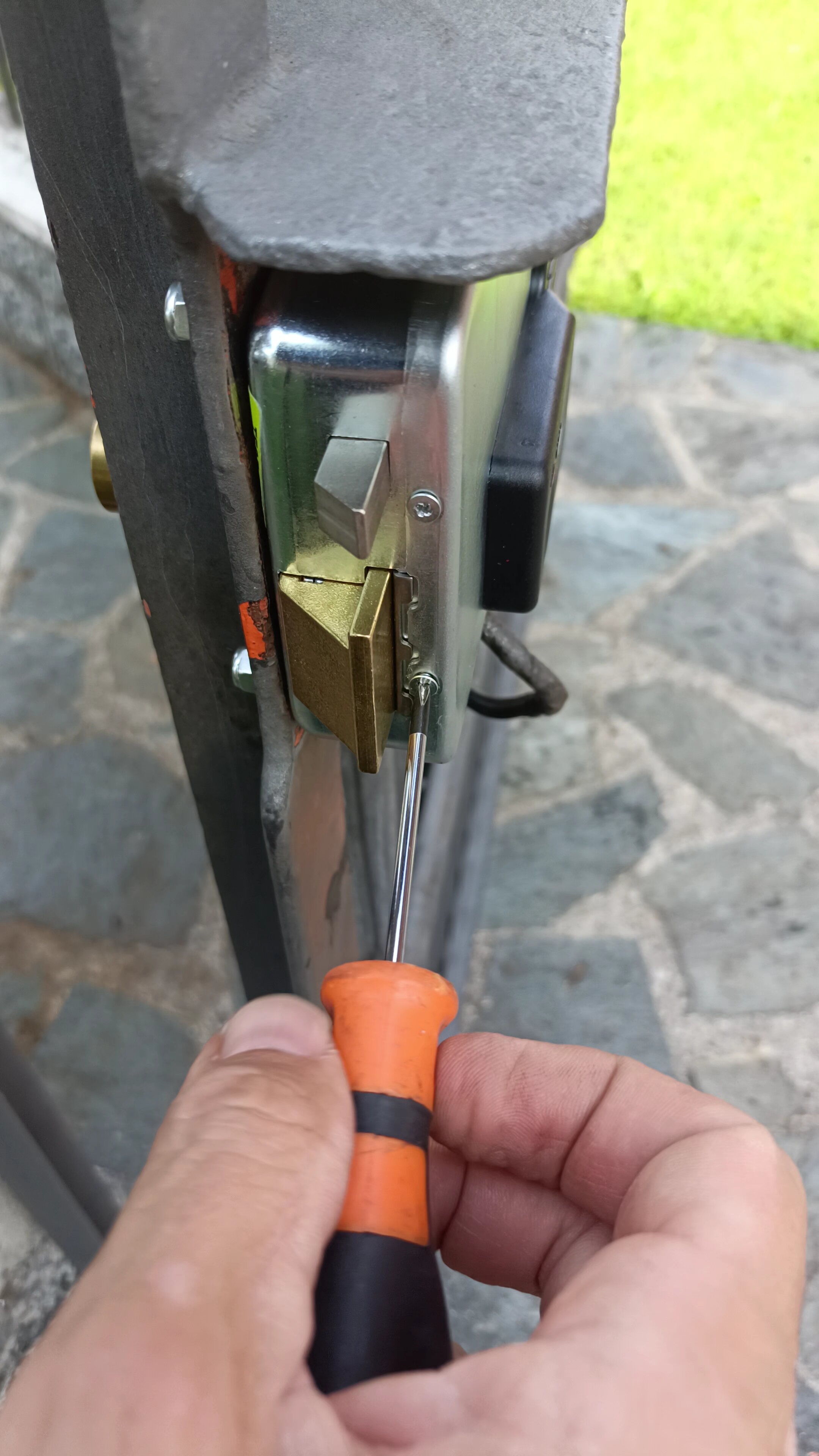 Fabbro Crema cercasi