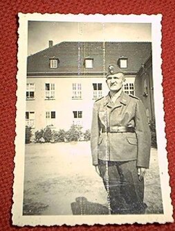 militare tedesco 11.jpeg militare tedesco 11.jpeg