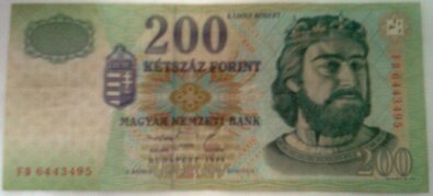 152 200 ketszaz fronte.jpeg 152 200 ketszaz fronte.jpeg