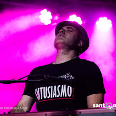 MASSIMO FATTORE PIANO, ORGAN, VOCAL and everything's related to E Street Sound