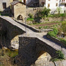 Ponte Romanico Ponte Romanico di Lavina