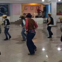 Danze Country