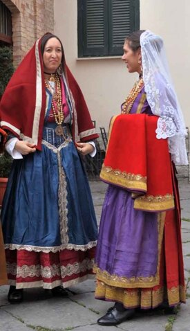 b8530aee28a5a165538be8ded54206586786a963