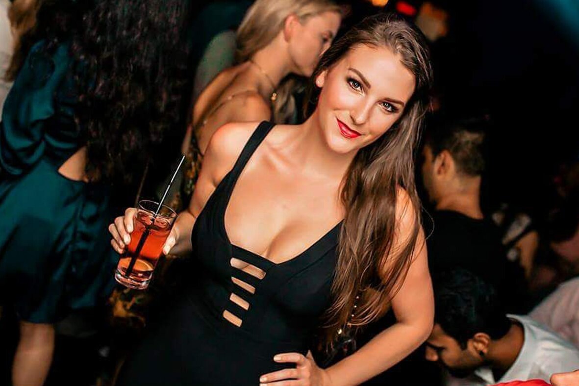 Cercasi Ragazza Immagine - Blue Moon Agency