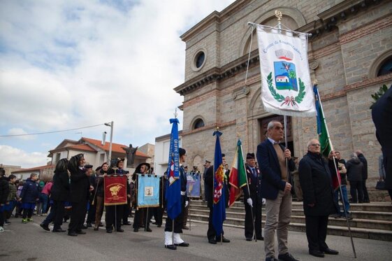 d00ab877-1fa5-4fb9-9e57-fe154d0cd756 d00ab877-1fa5-4fb9-9e57-fe154d0cd756