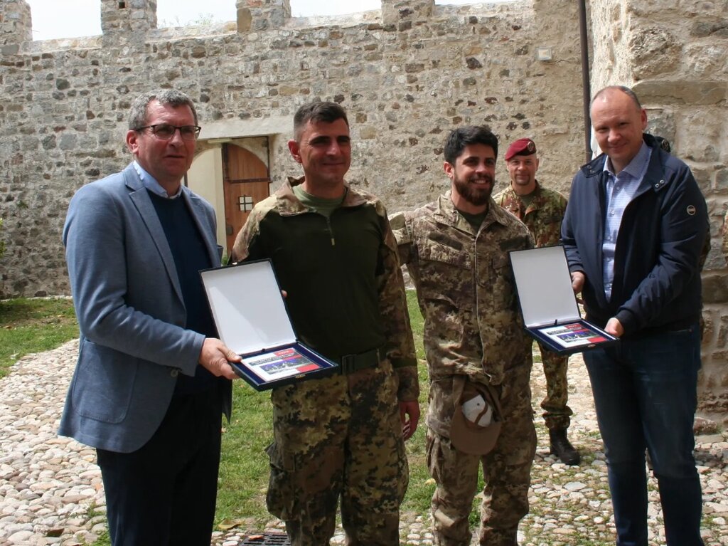 e3c3cf72-3c32-49fd-a4ce-c3d520fab1fb