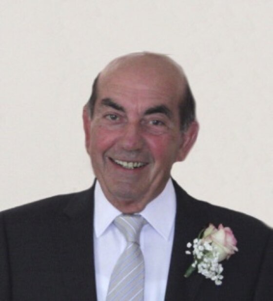 27c13a02-648b-45d6-831f-5bafd9f8ba0b 27c13a02-648b-45d6-831f-5bafd9f8ba0b