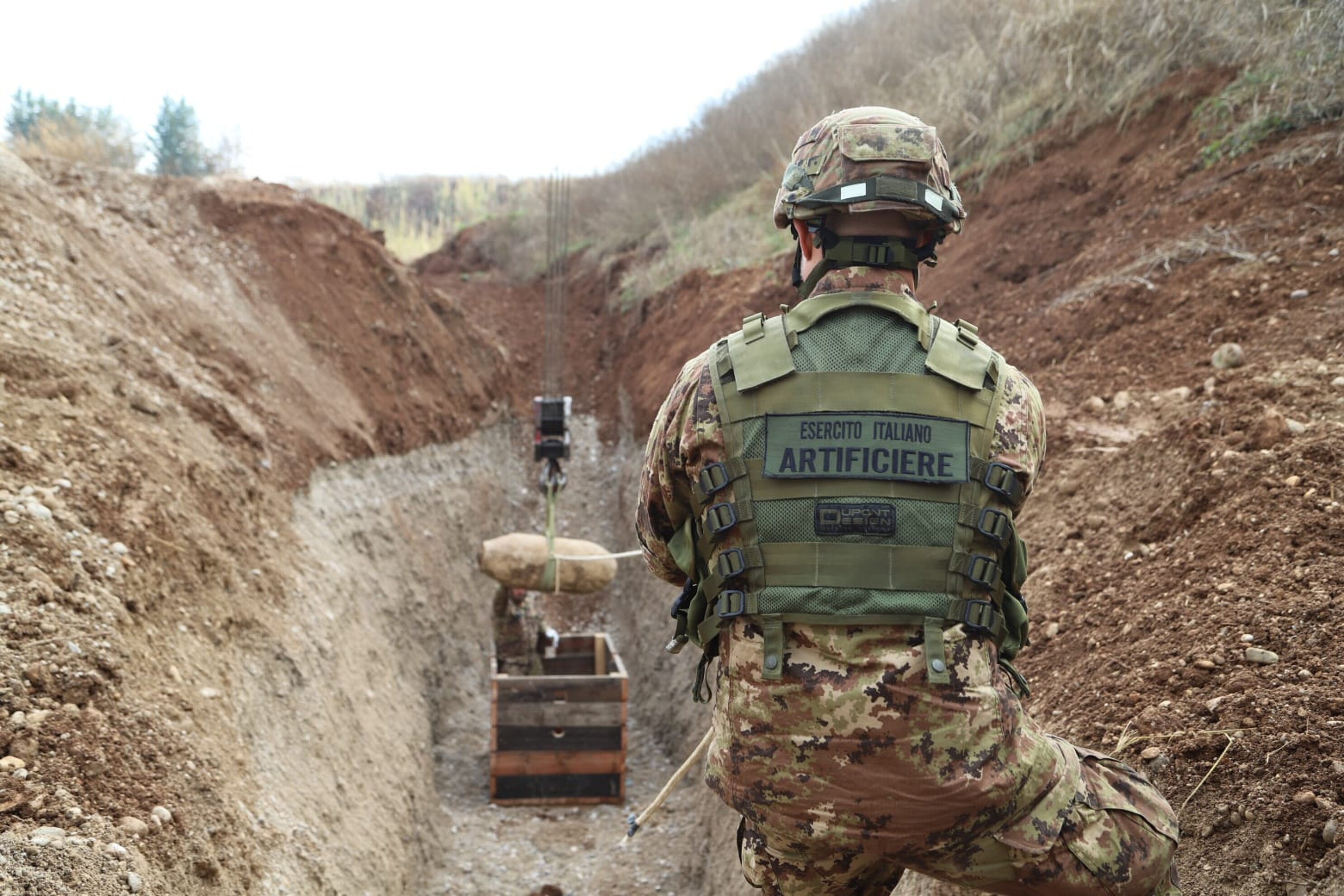 b62c1ed2-872a-47a0-b5c0-1685da41a5fe b62c1ed2-872a-47a0-b5c0-1685da41a5fe