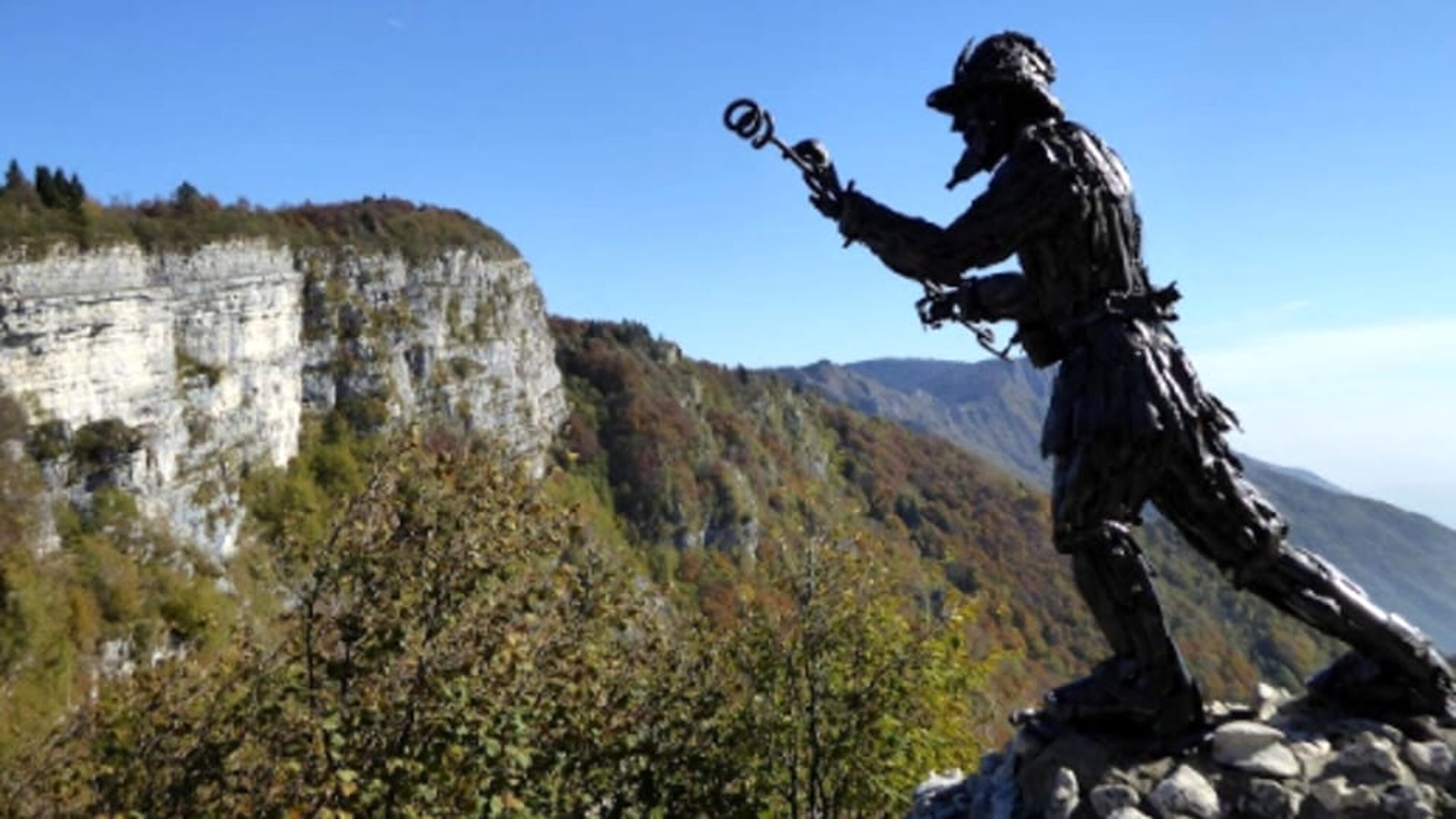 a53d915c-58f4-4f1d-9d1d-6500f86057c3