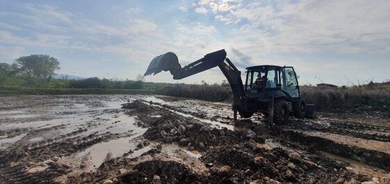 d6e6fec9-9394-4834-a3a2-9f5d4562fa4c d6e6fec9-9394-4834-a3a2-9f5d4562fa4c