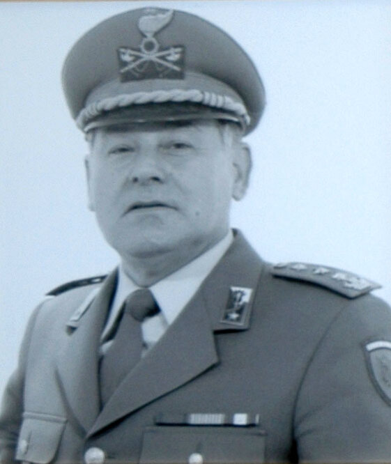 271ba1bd-5a1b-40e5-bb43-5db75eb1a44d 271ba1bd-5a1b-40e5-bb43-5db75eb1a44d