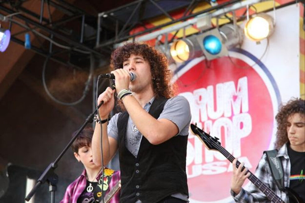 196532_1857190542314_1502091_n.jpeg 196532_1857190542314_1502091_n.jpeg