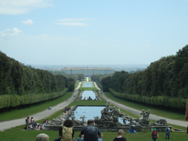 dscn4814.jpeg Reggia di Caserta in moto