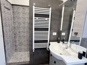 img_0128.jpeg img_0128.jpeg